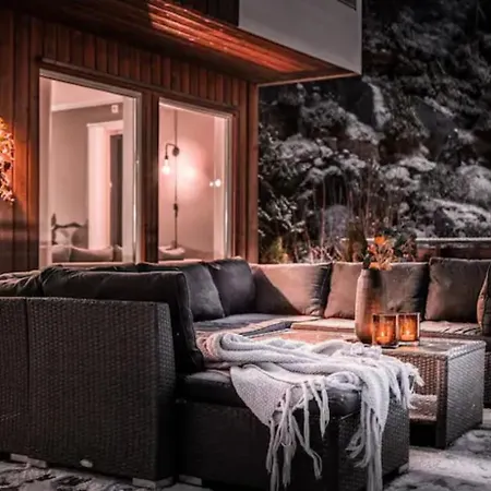 Stor Leilighet Med Nydelig Utsikt Og Solforhold Apartment